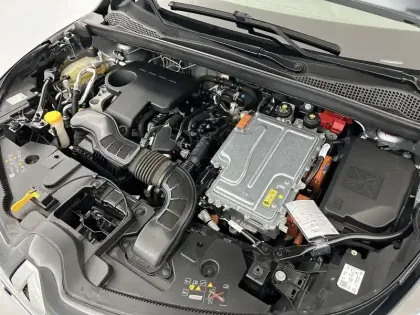 Photo 62 Renault Captur  E-Tech 145 - 21