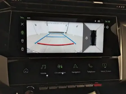 Photo 17 Peugeot 308  PureTech 130ch S&S EAT8