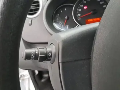 Photo 26 Renault Kangoo  EXPRESS BLUE DCI 80