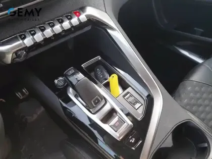 Photo 16 Peugeot 3008  BlueHDi 130ch S&S EAT8