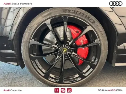 Photo 12 Lamborghini Urus  4.0 V8 650 ch BVA8