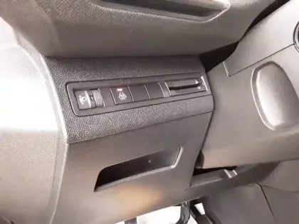 Photo 23 Peugeot 3008  PureTech 130ch S&S BVM6