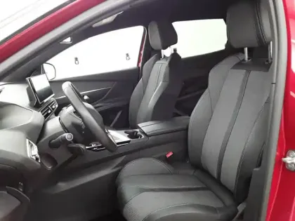 Photo 36 Peugeot 3008  PureTech 130ch S&S BVM6