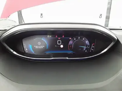 Photo 9 Peugeot 3008  PureTech 130ch S&S BVM6