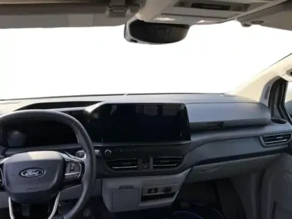 Photo 7 Ford Custom Gén. II Ph1 Limited 1