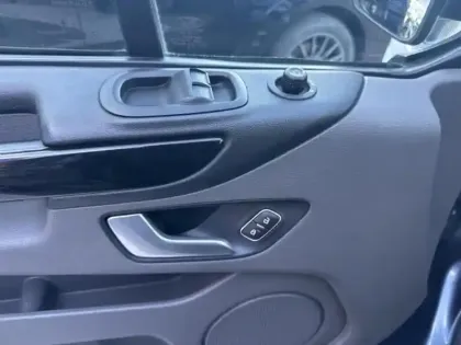 Photo 14 Ford Custom Gén. I Ph2 Sport 4