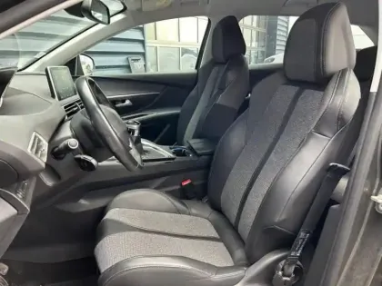 Photo 5 Peugeot 3008  1.2 PureTech 130ch E6.c Allure S&S