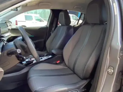 Photo 6 Peugeot 208  e- 136ch Allure Pack