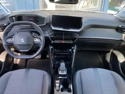 Photo 12 Peugeot 208  e- 136ch Allure Pack