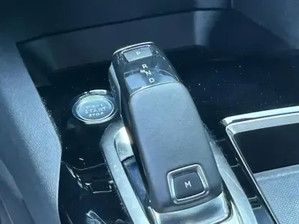 Photo 14 Peugeot 3008  1.2 PureTech 130ch Allure S&S EAT8 109g