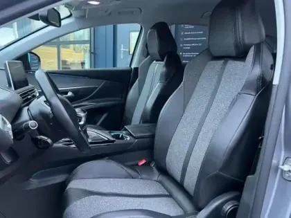 Photo 6 Peugeot 3008  1.2 PureTech 130ch S&S Allure