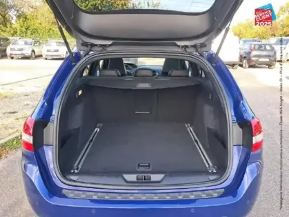 Photo 13 Peugeot 308  SW 1.6 THP 205ch S/S GT Sieges cuir