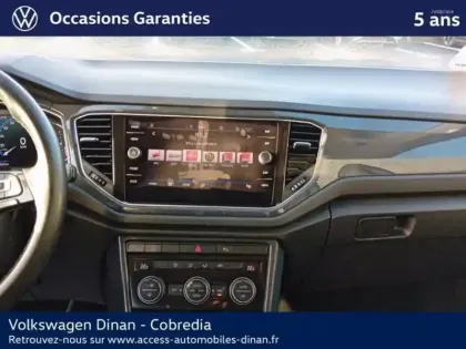 Photo 10 Volkswagen T-roc  1.5 TSI EVO 150ch Carat DSG7 S&S