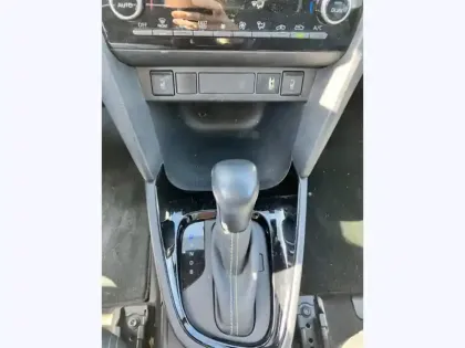 Photo 32 Toyota Yaris Hybride 1.5 HYBRID 116H TRAIL / TOIT PANORAMIQUE