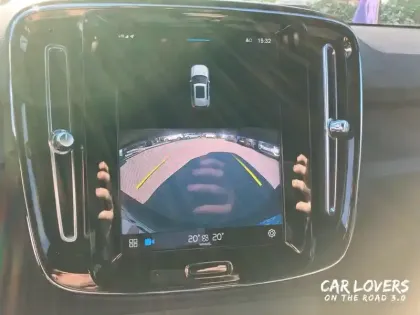 Photo 24 Volvo Xc40  Recharge 231 ch 1EDT