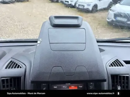 Photo 74 Citroën Jumper  TOLE 33 L2H2 BLUEHDi 140 S&S BVM6