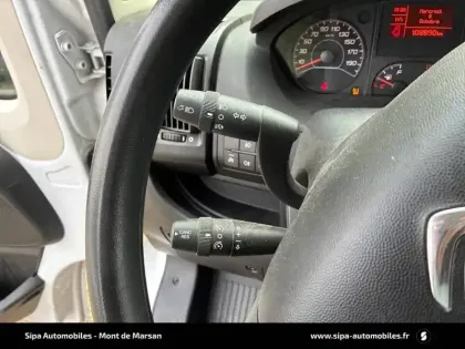 Photo 77 Citroën Jumper  TOLE 33 L2H2 BLUEHDi 140 S&S BVM6