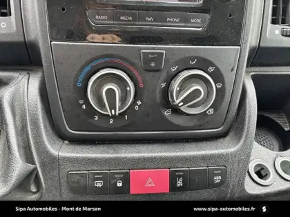 Photo 80 Citroën Jumper  TOLE 33 L2H2 BLUEHDi 140 S&S BVM6