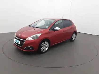 Photo Peugeot 208 Signature