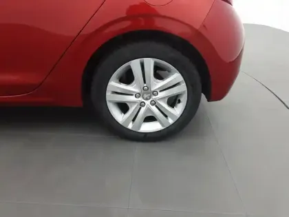 Photo 12 Peugeot 208  PureTech 82ch S&S BVM5