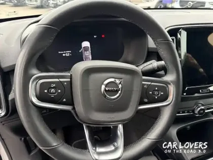 Photo 10 Volvo C40  Recharge 231 ch 1EDT