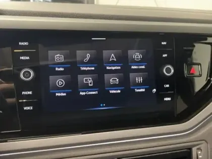 Photo 12 Volkswagen Taigo  1.5 TSI 150 DSG7