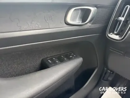 Photo 19 Volvo Xc40  Recharge 231 ch 1EDT