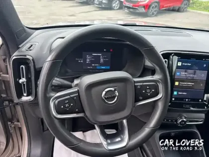 Photo 10 Volvo Xc40  Recharge 231 ch 1EDT