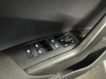 Photo 7 Volkswagen Polo  1.0 TSI 95 S&S DSG7