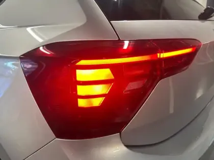 Photo 23 Volkswagen Polo  1.0 TSI 95 S&S DSG7