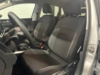 Photo 14 Volkswagen Polo  1.0 TSI 95 S&S DSG7