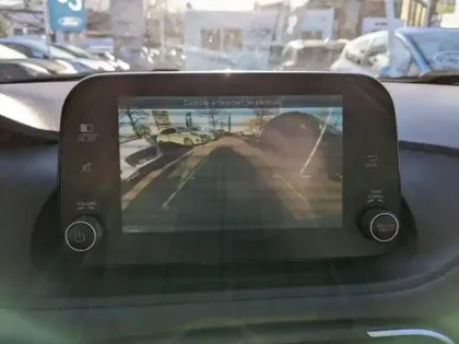 Photo 11 Fiat Tipo  Cross 1.0 FireFly Turbo 100ch S/S Cross