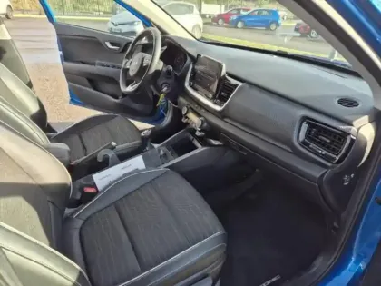 Photo 14 Kia Stonic  1.0 T-GDi 100ch GT Line