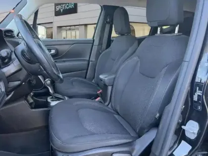 Photo 8 Jeep Renegade  1.6 MultiJet 120ch Limited BVR6