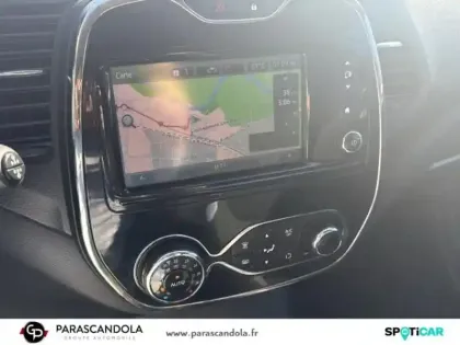 Photo 14 Renault Captur  0.9 TCe 90ch Stop&Start energy Intens Euro6 114g 2016