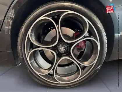 Photo 19 Alfa Romeo Giulia Gén. I Ph2 Veloce 4