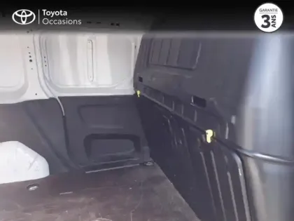 Photo 6 Toyota Proace  CITY Medium 110 VVT-i Dynamic RC23