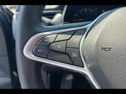 Photo 9 Renault Arkana  1.3 TCe 140ch mild hybrid Evolution EDC -23