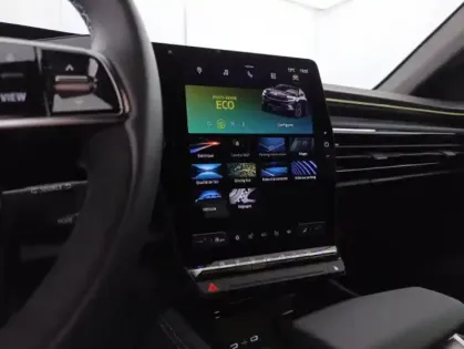 Photo 10 Renault Austral  1.2 E-Tech full hybrid 200ch Iconic esprit Alpine- 24