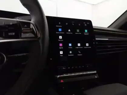 Photo 9 Renault Austral  1.2 E-Tech full hybrid 200ch Iconic esprit Alpine- 24