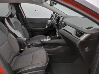 Photo 13 Renault Captur  1.6 E-Tech Plug-in 160ch Intens