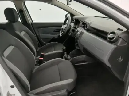 Photo 13 Dacia Duster  1.0 ECO-G 100ch Essentiel 4x2 - 19