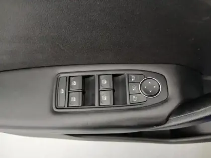 Photo 11 Renault Captur  1.0 TCe 100ch Business GPL -21