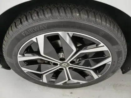 Photo 9 Renault Scenic  1.3 TCe 140ch Intens EDC - 21