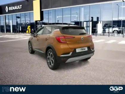 Photo 4 Renault Captur  1.6 E-Tech hybride rechargeable 160ch Intens -21