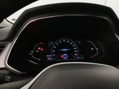 Photo 12 Renault Captur  1.3 TCe 140ch Intens