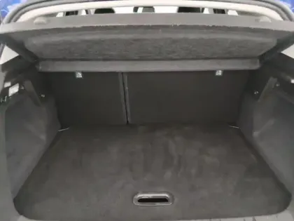 Photo 8 Renault Captur  1.3 TCe 140ch Intens