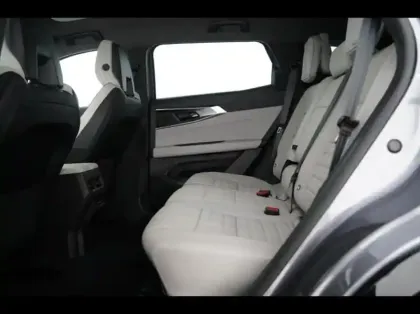 Photo 13 Renault Espace  1.2 E-Tech full hybrid 200ch Iconic 7 places - 24