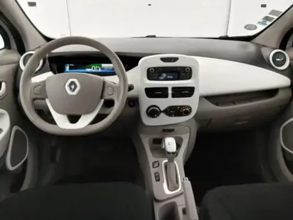 Photo 12 Renault Zoé Zoe Life charge normale R90 MY19