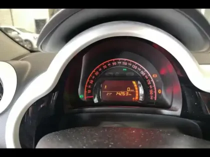 Photo 8 Renault Twingo  1.0 SCe 65ch Equilibre